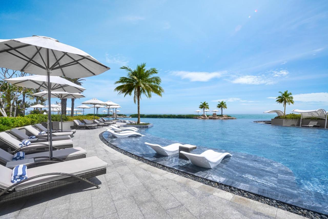 Holiday Inn Resort Ho Tram Beach By Ihg Esterno foto